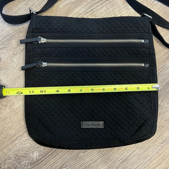 Vera Bradley Iconic Triple Zip Hipster in Classic Black - Picture 8 of 9